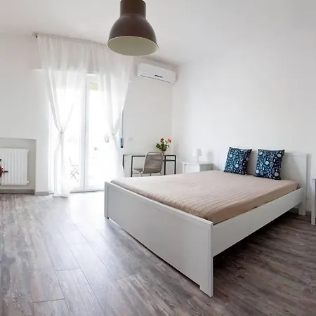 Oda ve Kahvaltı Vento Di Mare Bari